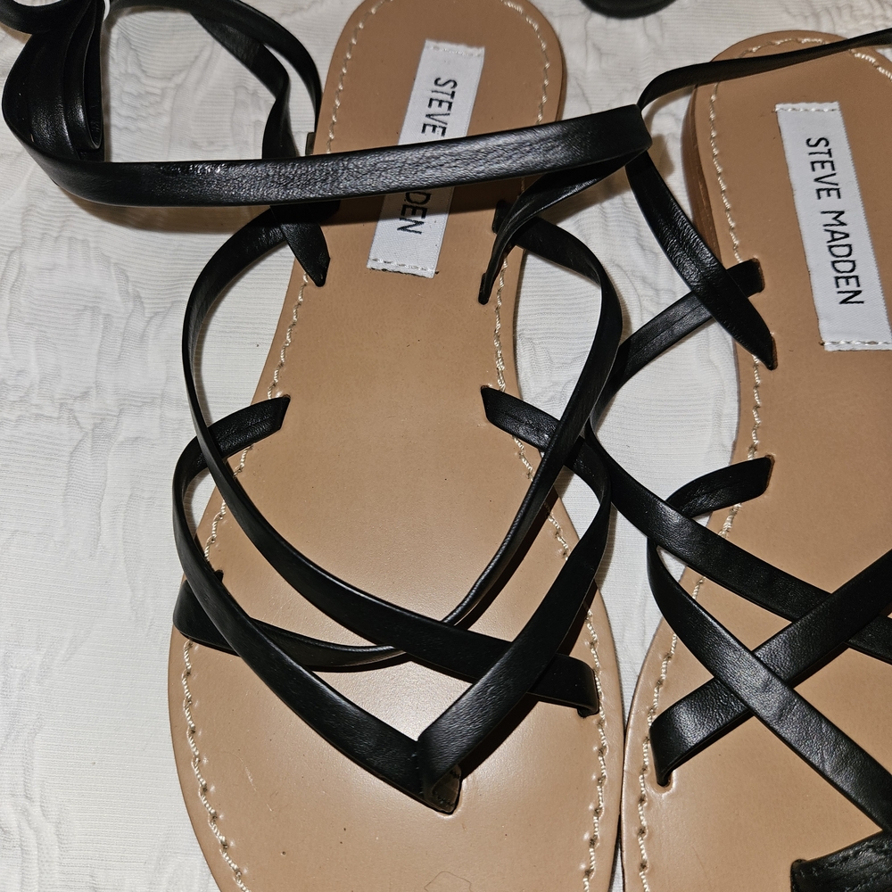 Steve Madden Black Strappy Sandals - Picture 4 of 5